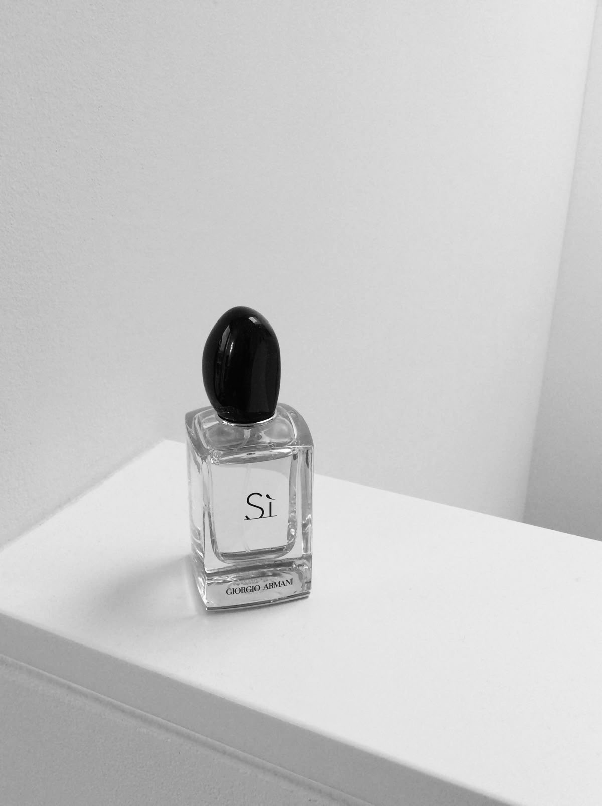 Premium fragrance bottle 5